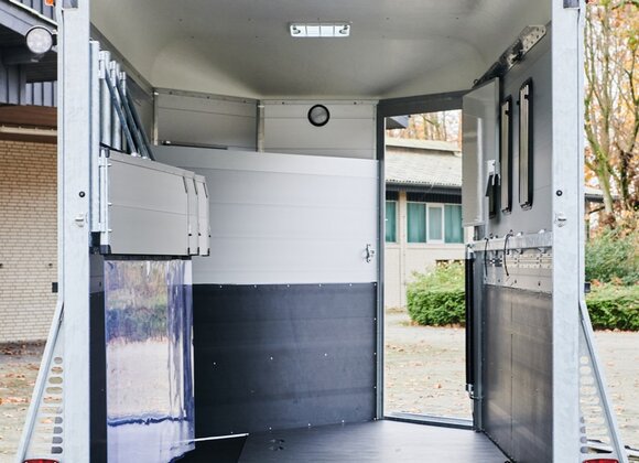 Böckmann Mehrwerte Pferdeanhänger Traveller - Viel Platz beim Be- und Entladen