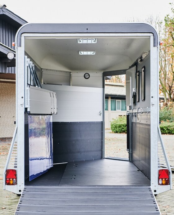 Böckmann Mehrwerte Pferdeanhänger Traveller - Viel Platz beim Be- und Entladen